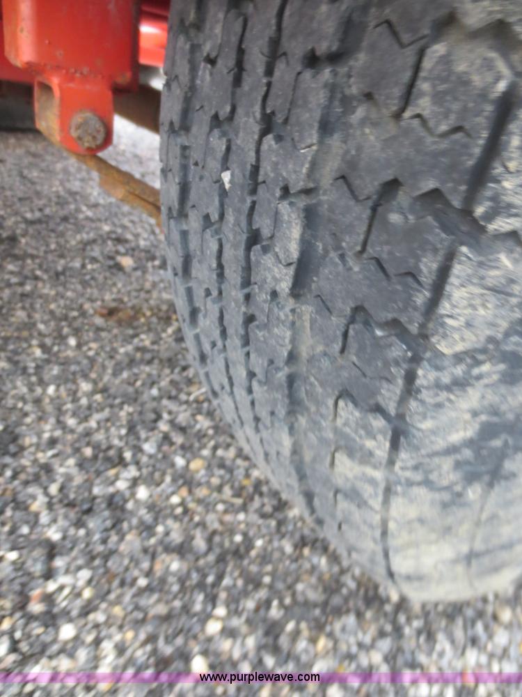 image for item AZ9177 2004 Ver-Mac PCMS 1210 message board trailer