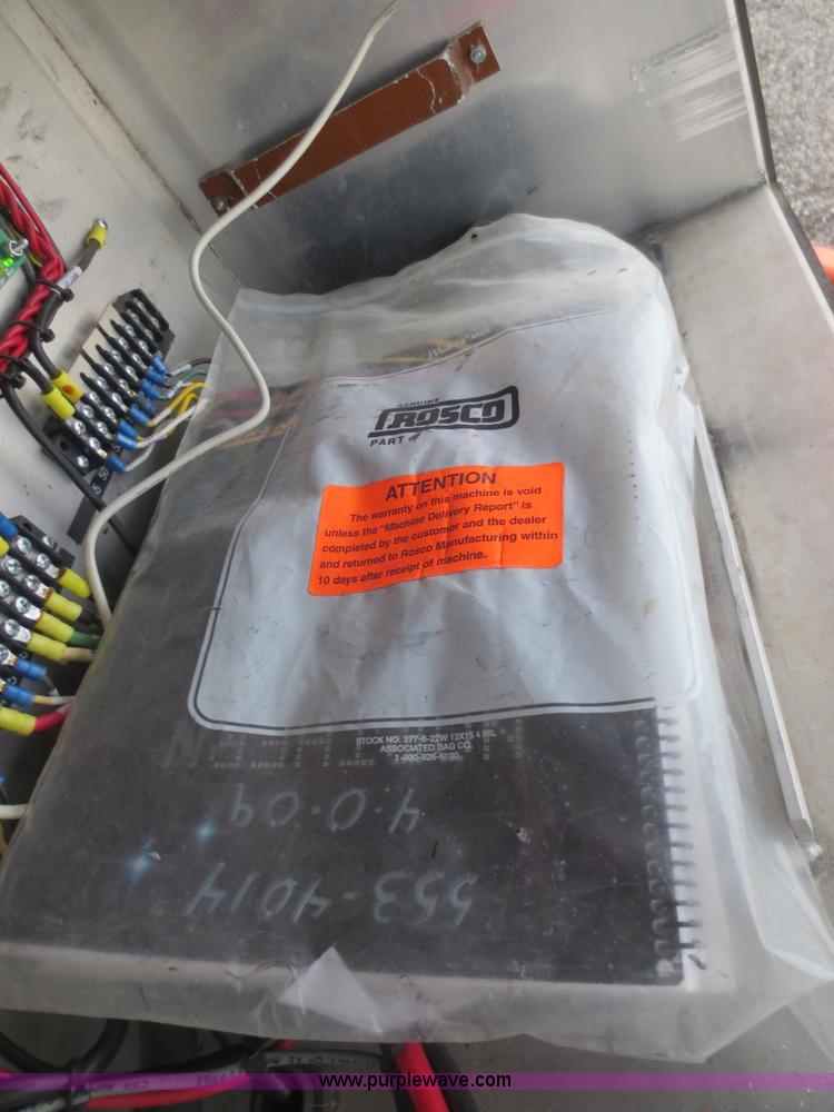 image for item AZ9177 2004 Ver-Mac PCMS 1210 message board trailer