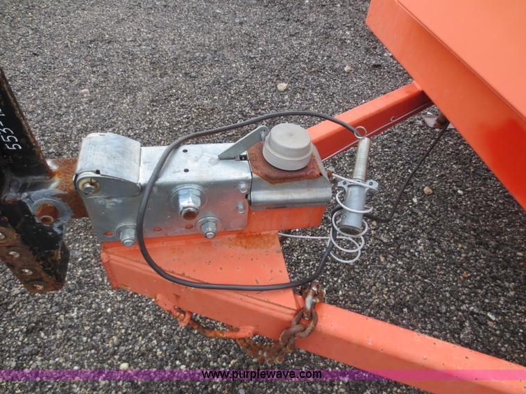 image for item AZ9177 2004 Ver-Mac PCMS 1210 message board trailer