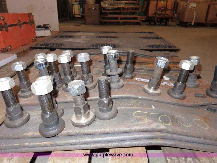 image for item BA9024 Assorted items