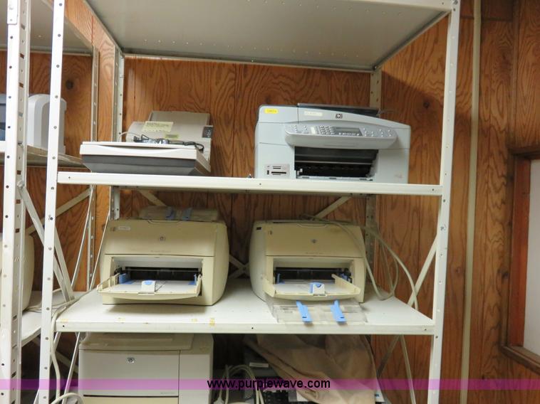 image for item BA9031 Assorted electronics