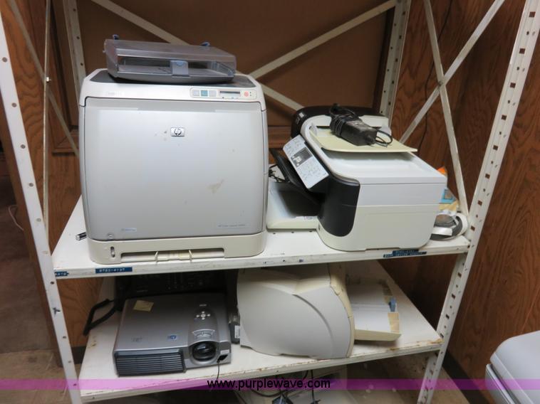 image for item BA9031 Assorted electronics