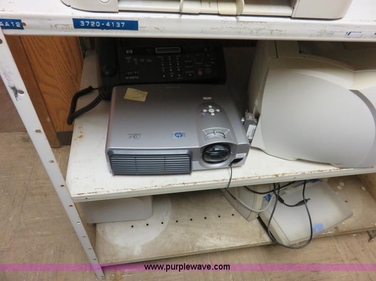 image for item BA9031 Assorted electronics