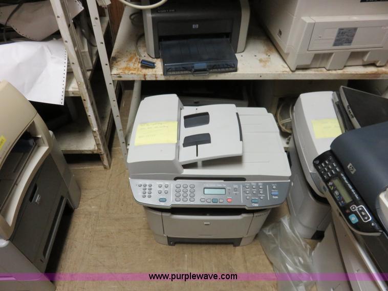 image for item BA9031 Assorted electronics