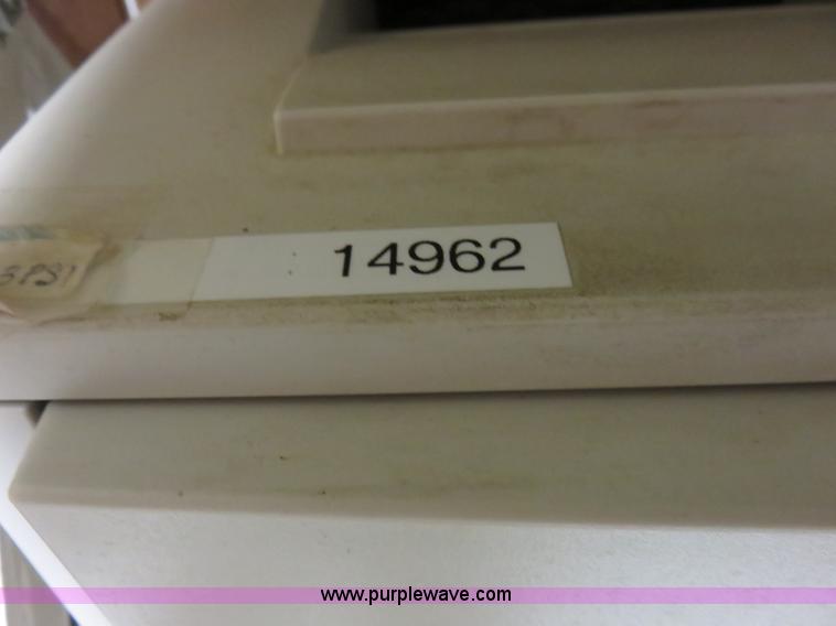 image for item BA9031 Assorted electronics