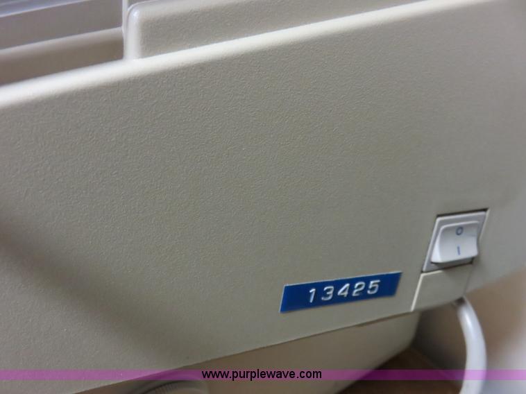 image for item BA9031 Assorted electronics