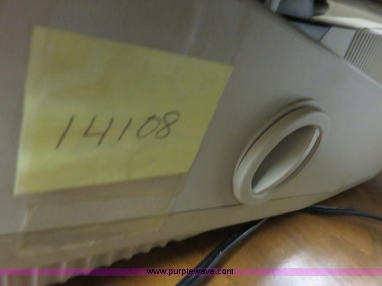 image for item BA9031 Assorted electronics