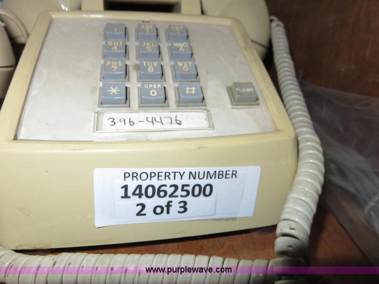 image for item BA9031 Assorted electronics