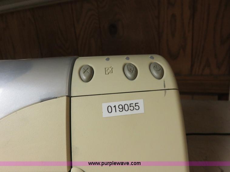 image for item BA9031 Assorted electronics