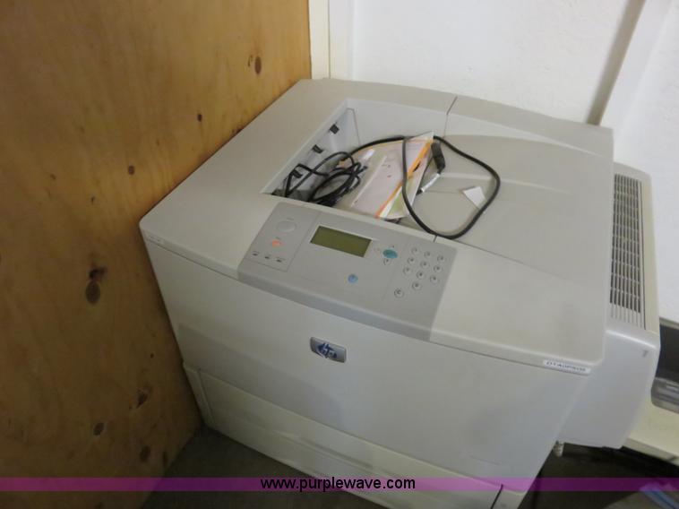 image for item BA9031 Assorted electronics