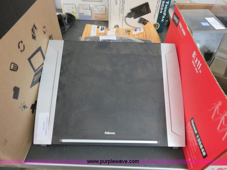 image for item BA9033 Assorted items