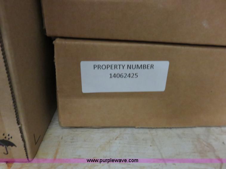 image for item BA9033 Assorted items