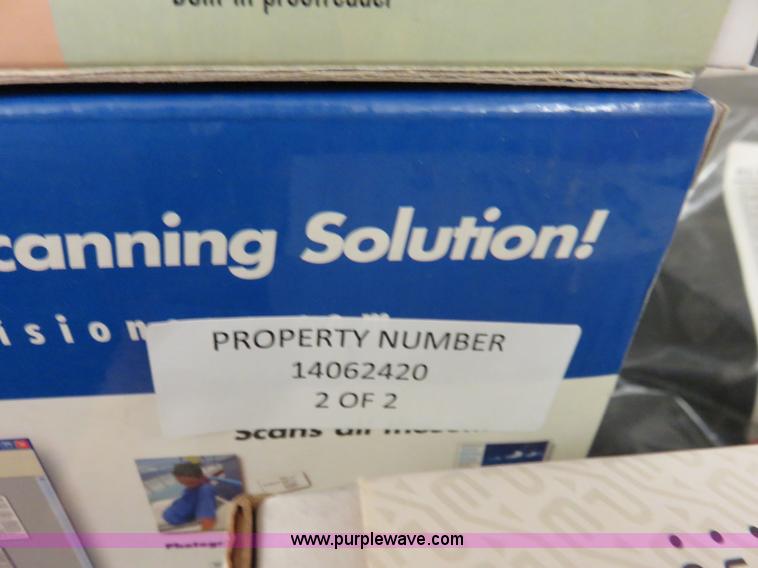 image for item BA9033 Assorted items