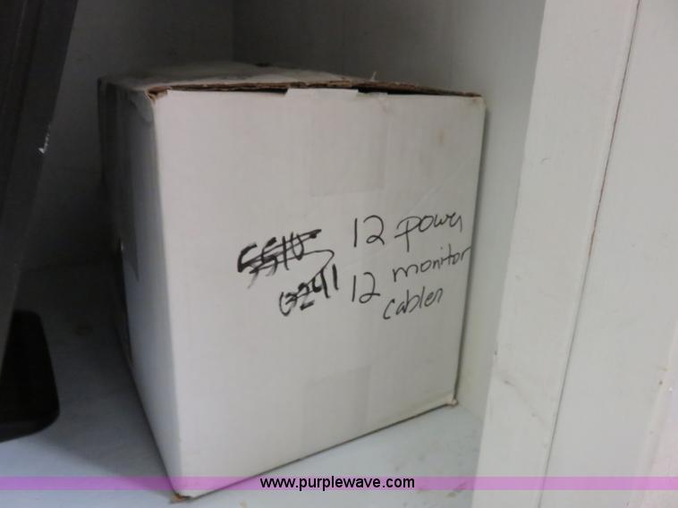 image for item BA9035 (9) HP L1940T 19" flat screen monitors