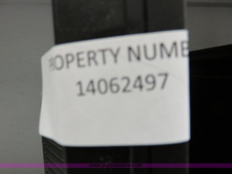 image for item BA9037 (12) HP LE2201W 22" flat screen monitors