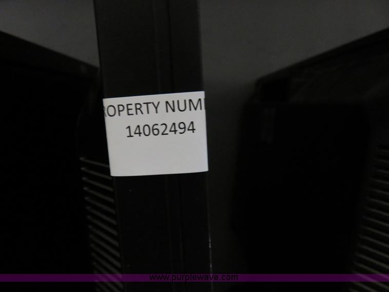 image for item BA9037 (12) HP LE2201W 22" flat screen monitors