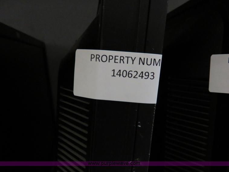 image for item BA9037 (12) HP LE2201W 22" flat screen monitors