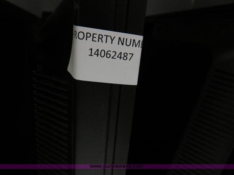 image for item BA9037 (12) HP LE2201W 22" flat screen monitors