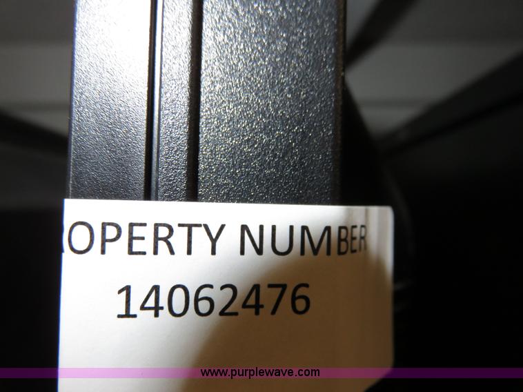 image for item BA9038 (13) HP LE2201W 22" flat screen monitors