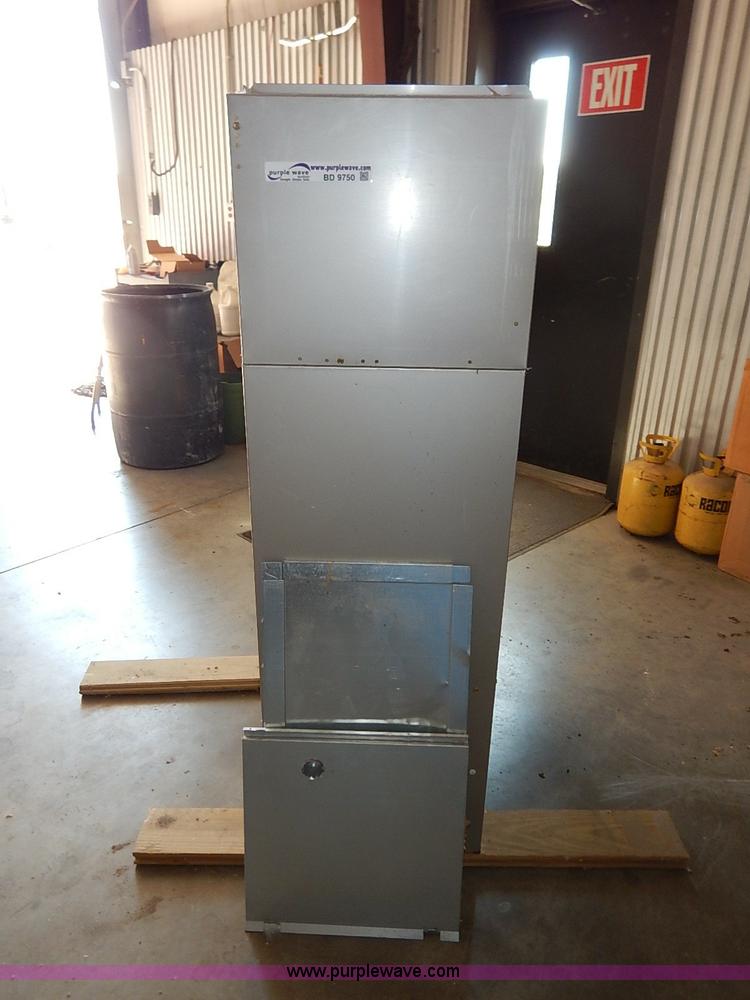 image for item BD9750 Carrier 58MCB060-L11112 furnace