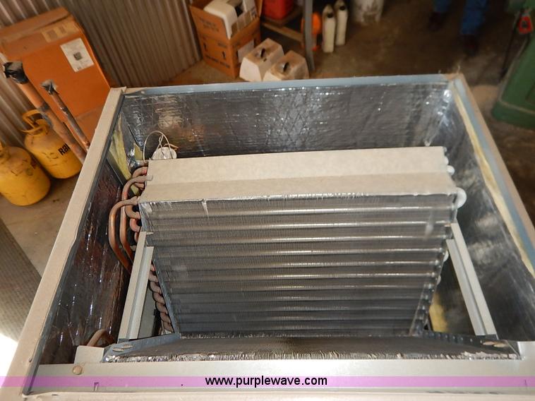 image for item BD9750 Carrier 58MCB060-L11112 furnace