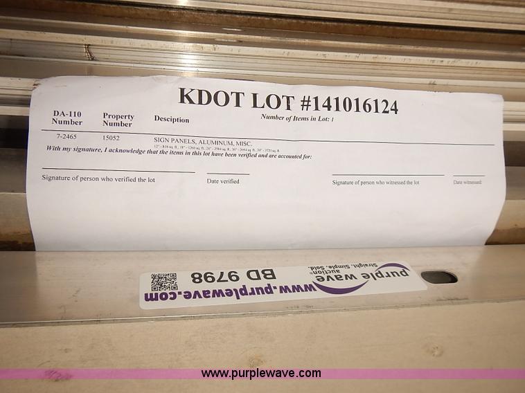 image for item BD9798 Assorted aluminum sign panels