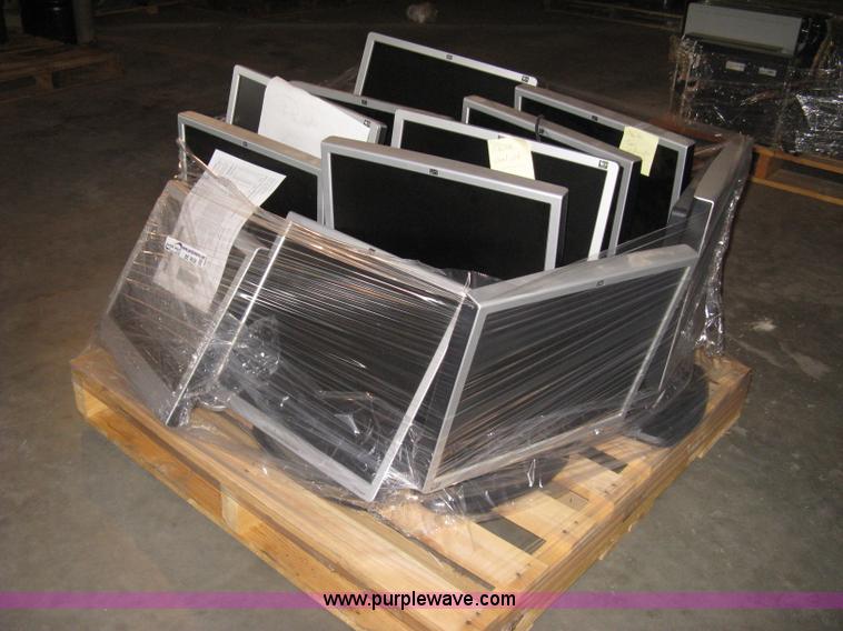 image for item BE9036 Assorted flat screen monitors