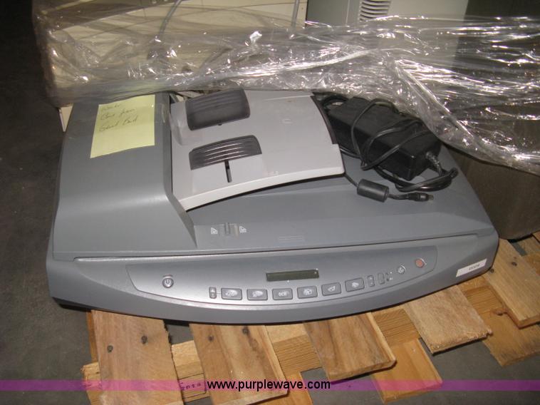 image for item BE9040 Assorted electronics