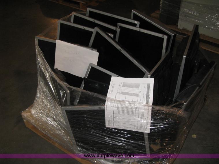 image for item BE9041 Assorted flat screen monitors