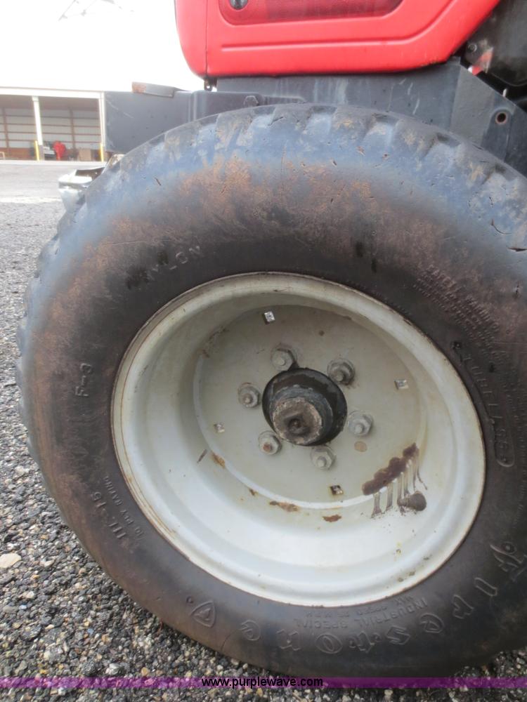 image for item D2162 2003 Massey Ferguson 4345 tractor