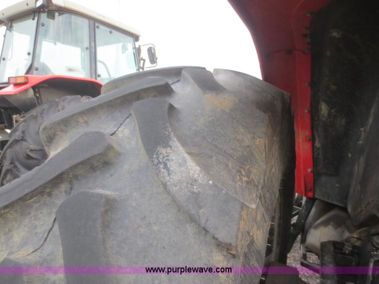 image for item D2162 2003 Massey Ferguson 4345 tractor