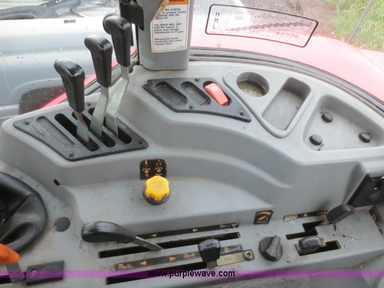 image for item D2162 2003 Massey Ferguson 4345 tractor