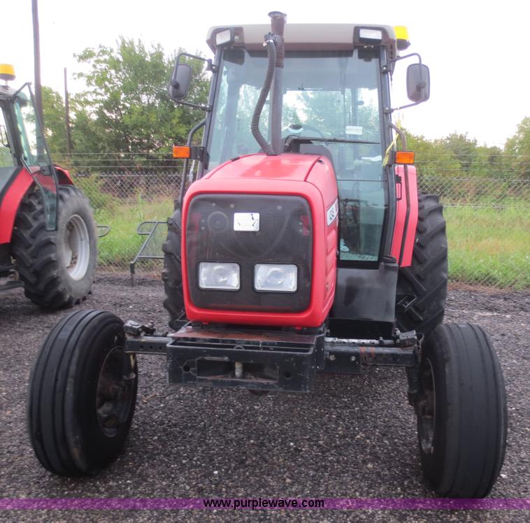 image for item D2163 2003 Massey Ferguson 4345 tractor