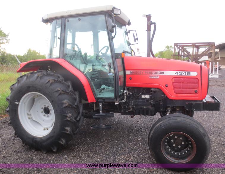 image for item D2163 2003 Massey Ferguson 4345 tractor