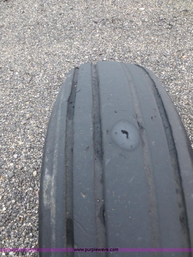 image for item D2163 2003 Massey Ferguson 4345 tractor