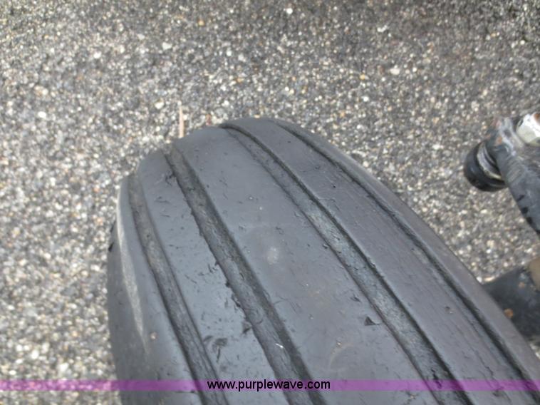 image for item D2163 2003 Massey Ferguson 4345 tractor