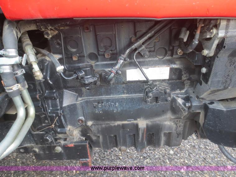 image for item D2163 2003 Massey Ferguson 4345 tractor