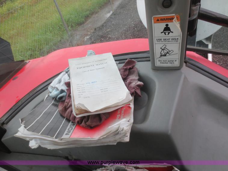 image for item D2163 2003 Massey Ferguson 4345 tractor