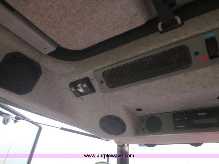 image for item D2163 2003 Massey Ferguson 4345 tractor