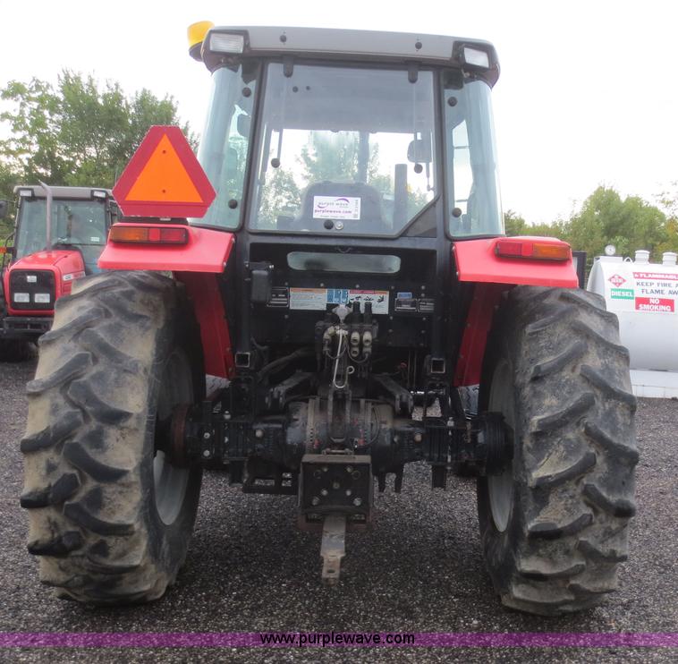 image for item D2164 2003 Massey Ferguson 4345 tractor