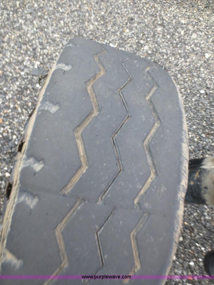 image for item D2164 2003 Massey Ferguson 4345 tractor