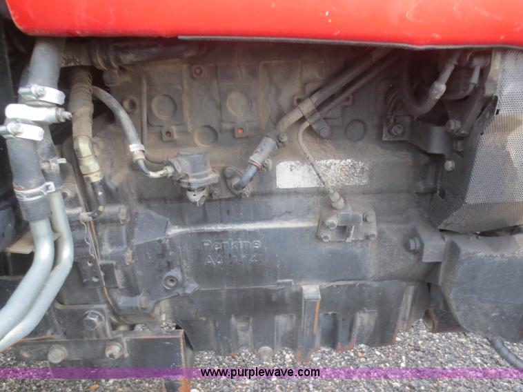 image for item D2164 2003 Massey Ferguson 4345 tractor
