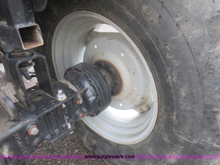 image for item D2164 2003 Massey Ferguson 4345 tractor