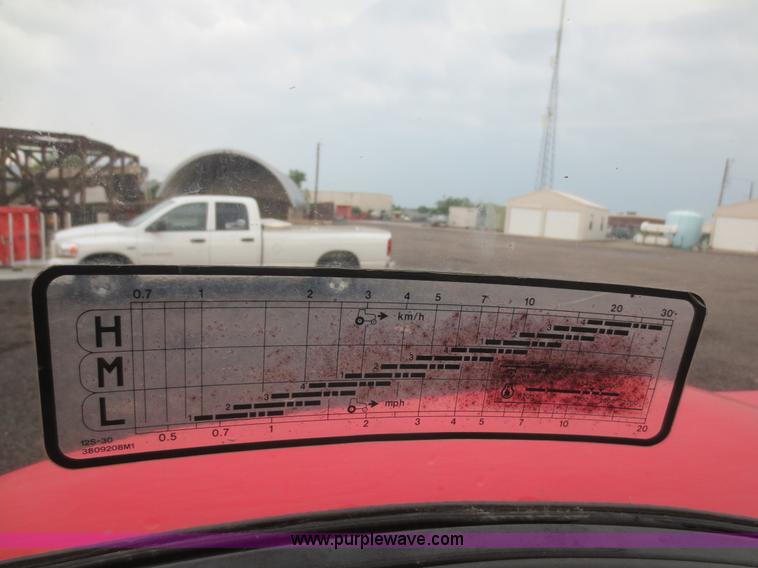 image for item D2164 2003 Massey Ferguson 4345 tractor