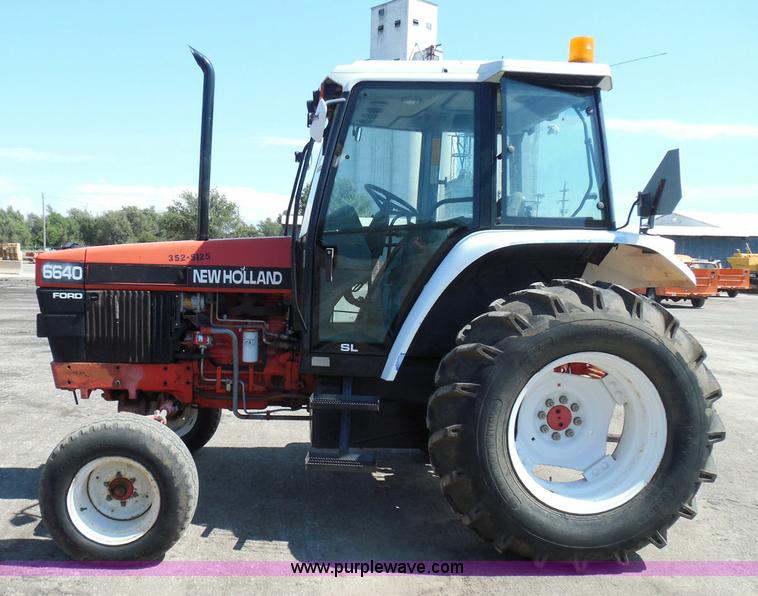 image for item E7948 1995 New Holland 6640 tractor