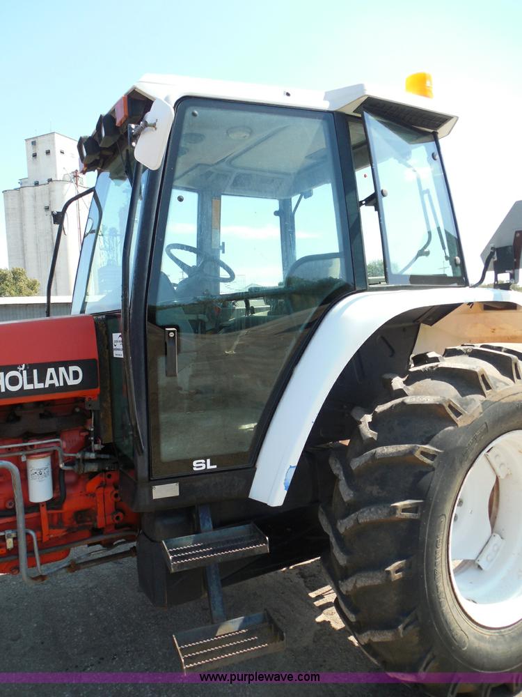 image for item E7948 1995 New Holland 6640 tractor