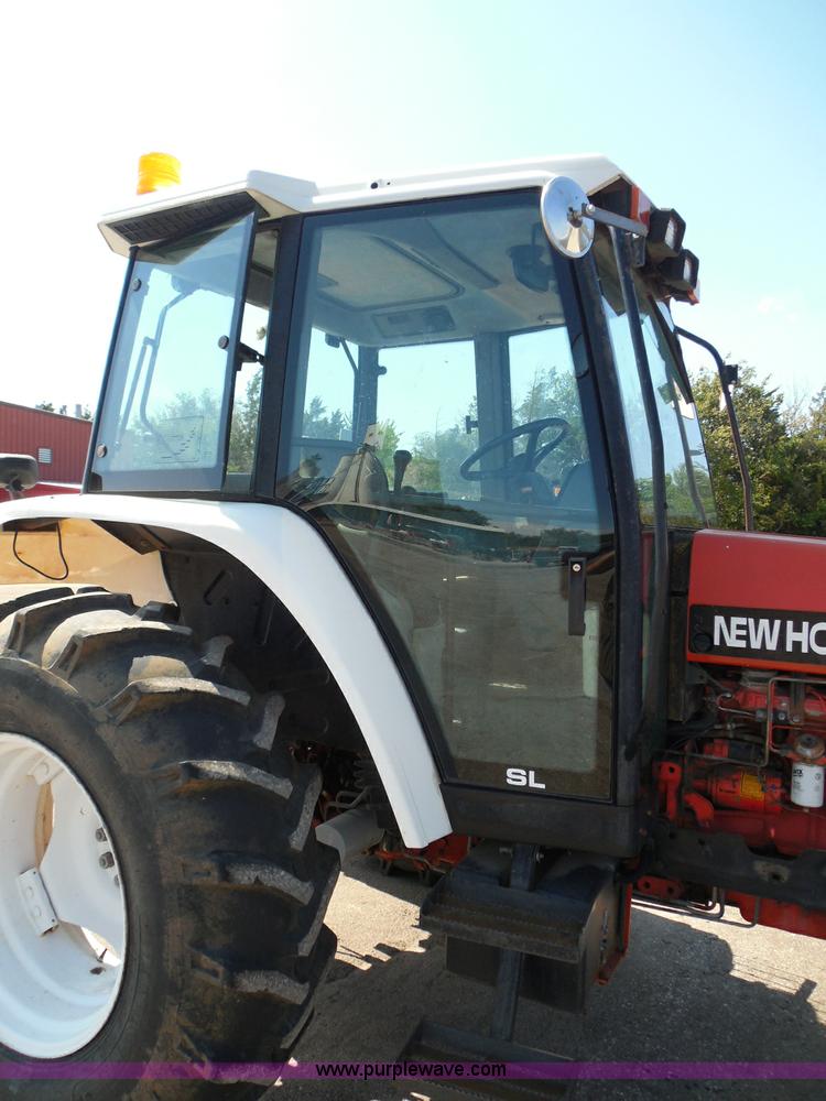 image for item E7948 1995 New Holland 6640 tractor