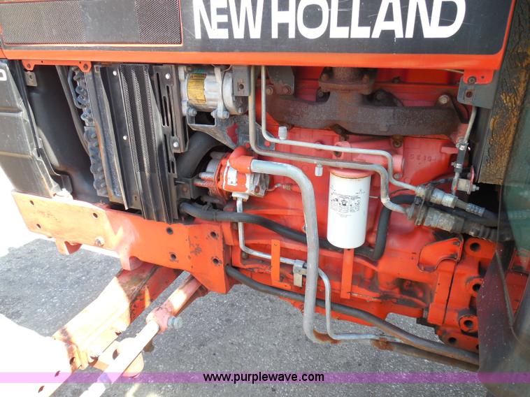 image for item E7948 1995 New Holland 6640 tractor