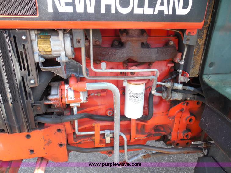 image for item E7948 1995 New Holland 6640 tractor