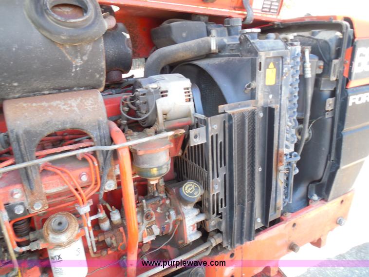 image for item E7948 1995 New Holland 6640 tractor